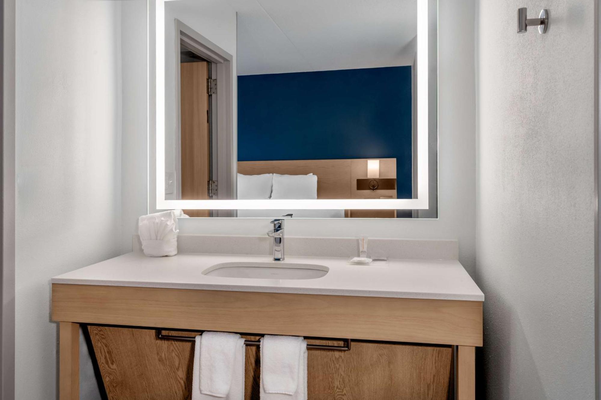Hyatt Place ミスティック エクステリア 写真