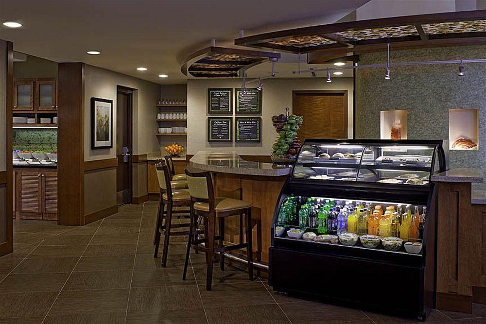 Hyatt Place ミスティック レストラン 写真
